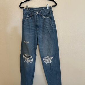 American Eagle Distressed Blue Jeans